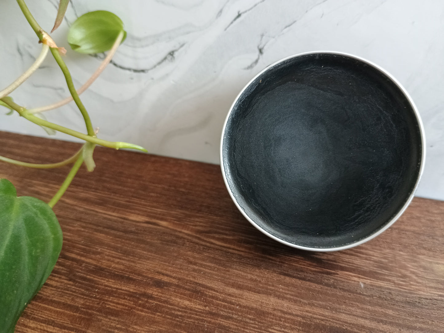 herbal salve to help pull pus, splinters, and etc out of the skin