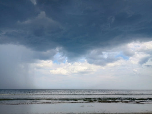 Herbal tea with a naturally blue tint
